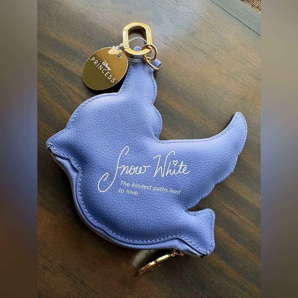 Bath and Body Works Blue Bird Coin Purse -Disney Snow White🔥 New with tags! - Picture 3 of 16